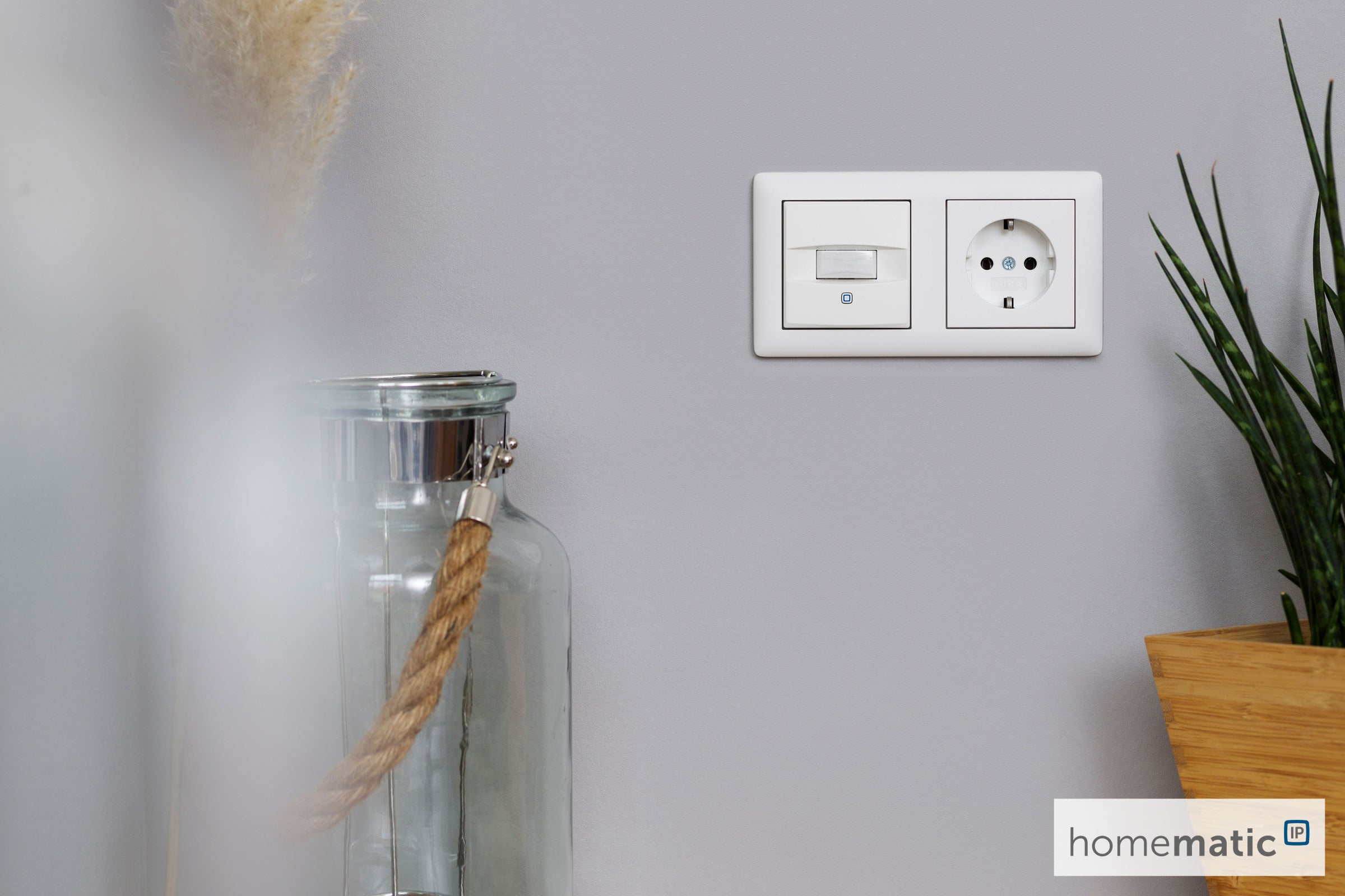 Homematic IP Wired Bewegungsmelder für 55er Rahmen – innen HmIPW-SMI55